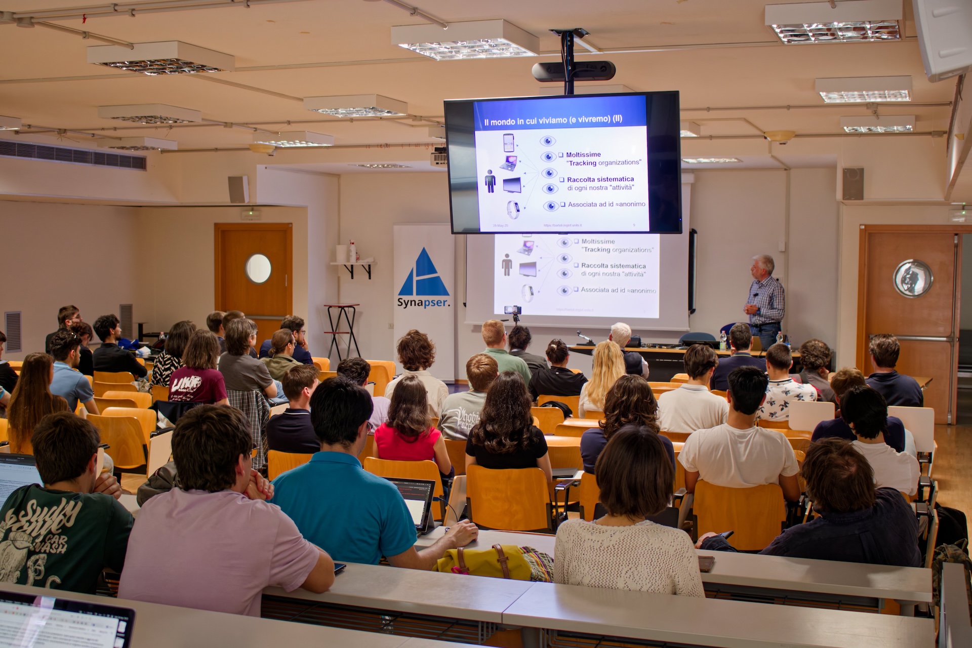 Conferenza sul tracciamento dei dati